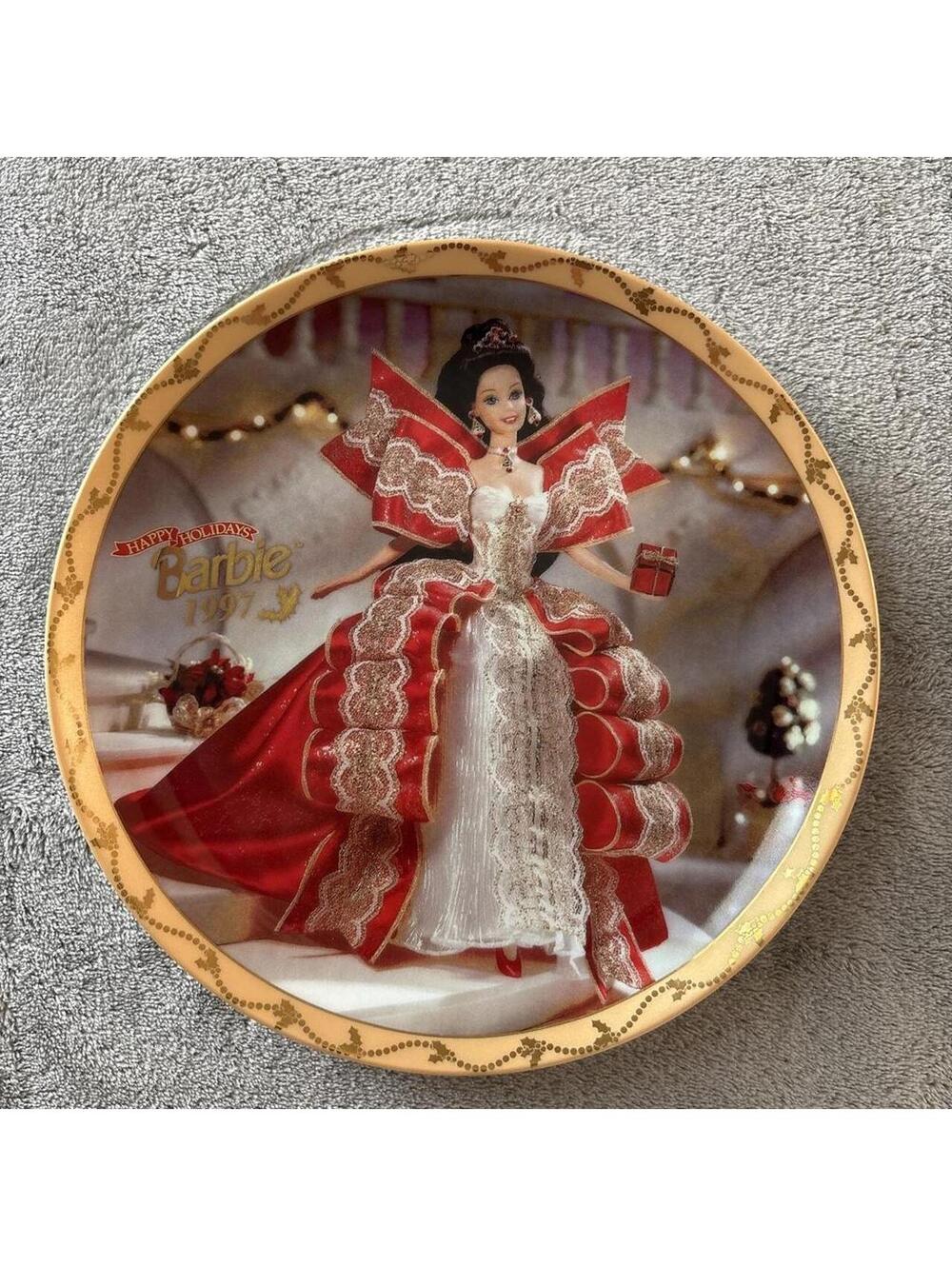 1997 Happy Holidays Barbie Collectibles Limited Edition Christmas Plate